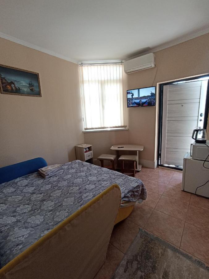 Hotel by the sea Rozetta Szuhumi Kültér fotó